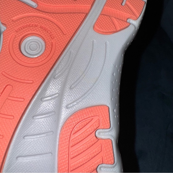 New Size 9.5 Brooks Glycerin 20 Sneakers - Picture 7 of 8